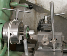 Dividing, on the lathe 